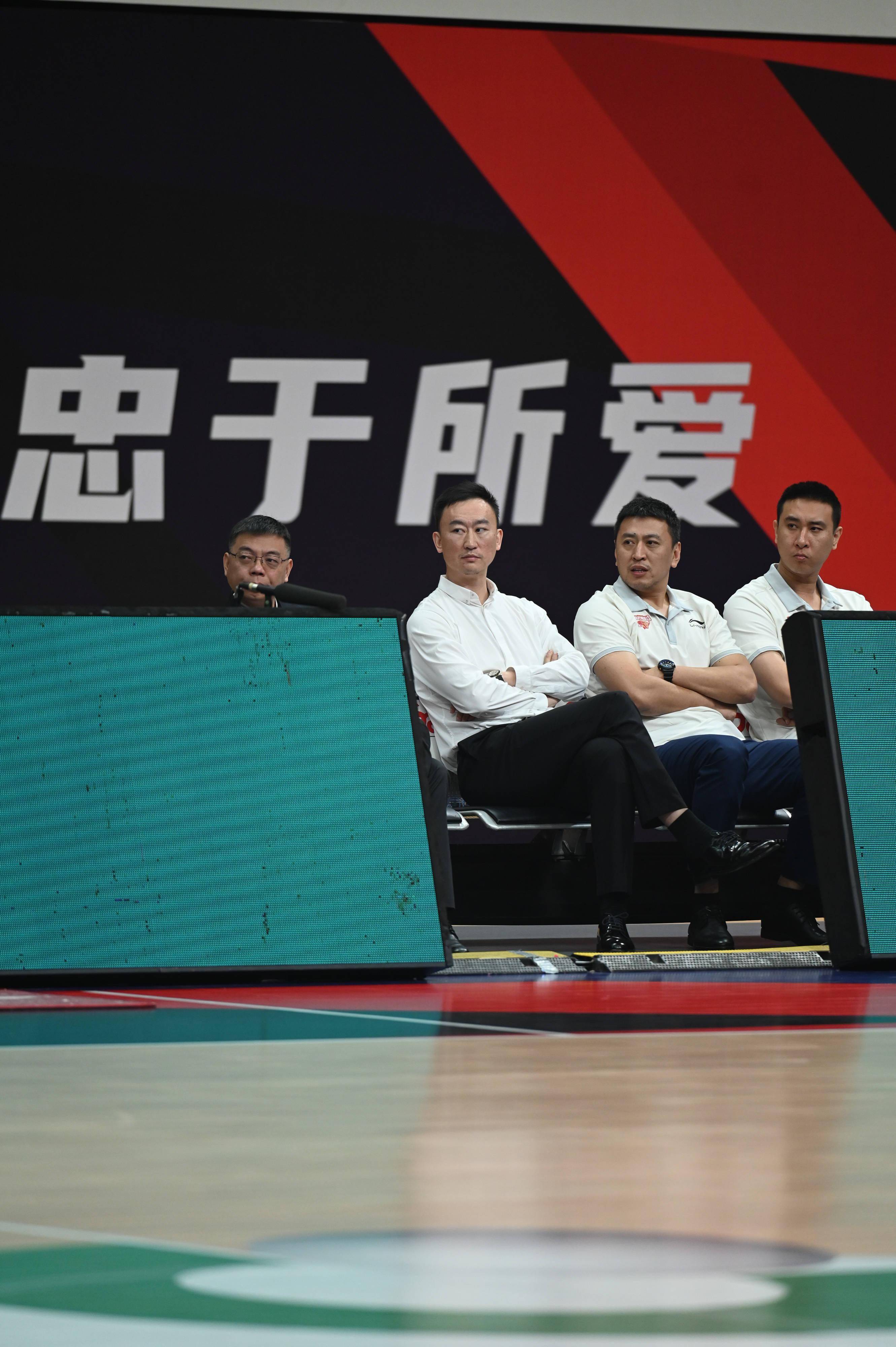 浙江稠州发布备战花絮，今晚造点机会，CBA季后赛任务艰巨，资深球员宣示担当的简单介绍