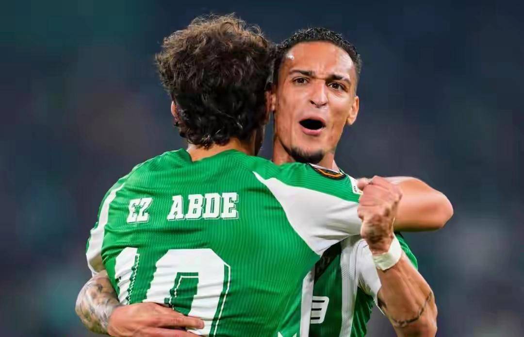 金年会APP-转会期体能课后；阿森纳回应争议备战荷甲；质疑声仍在；训练强度明显提升